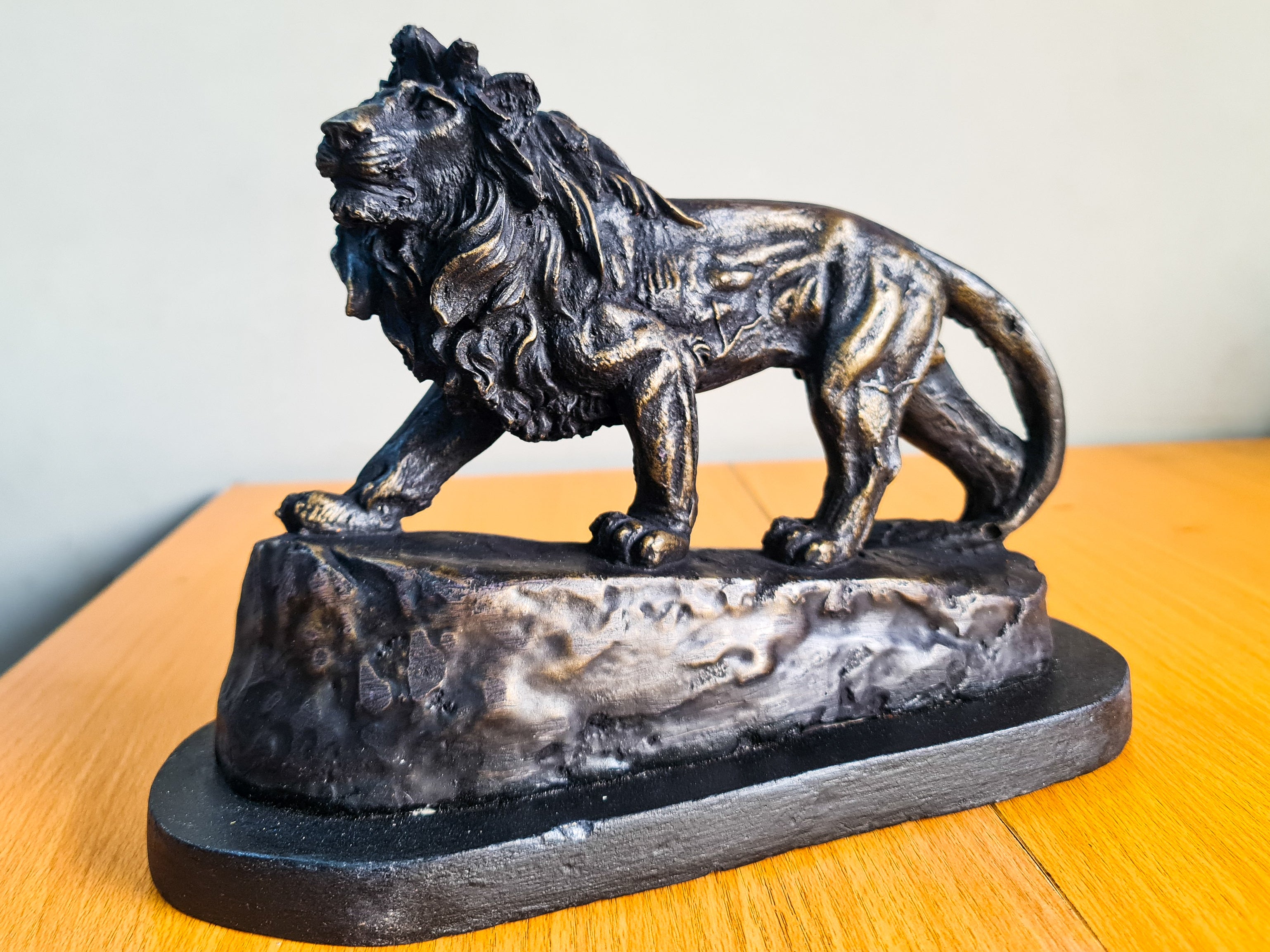 Fibre Cast Lion King Sculpture