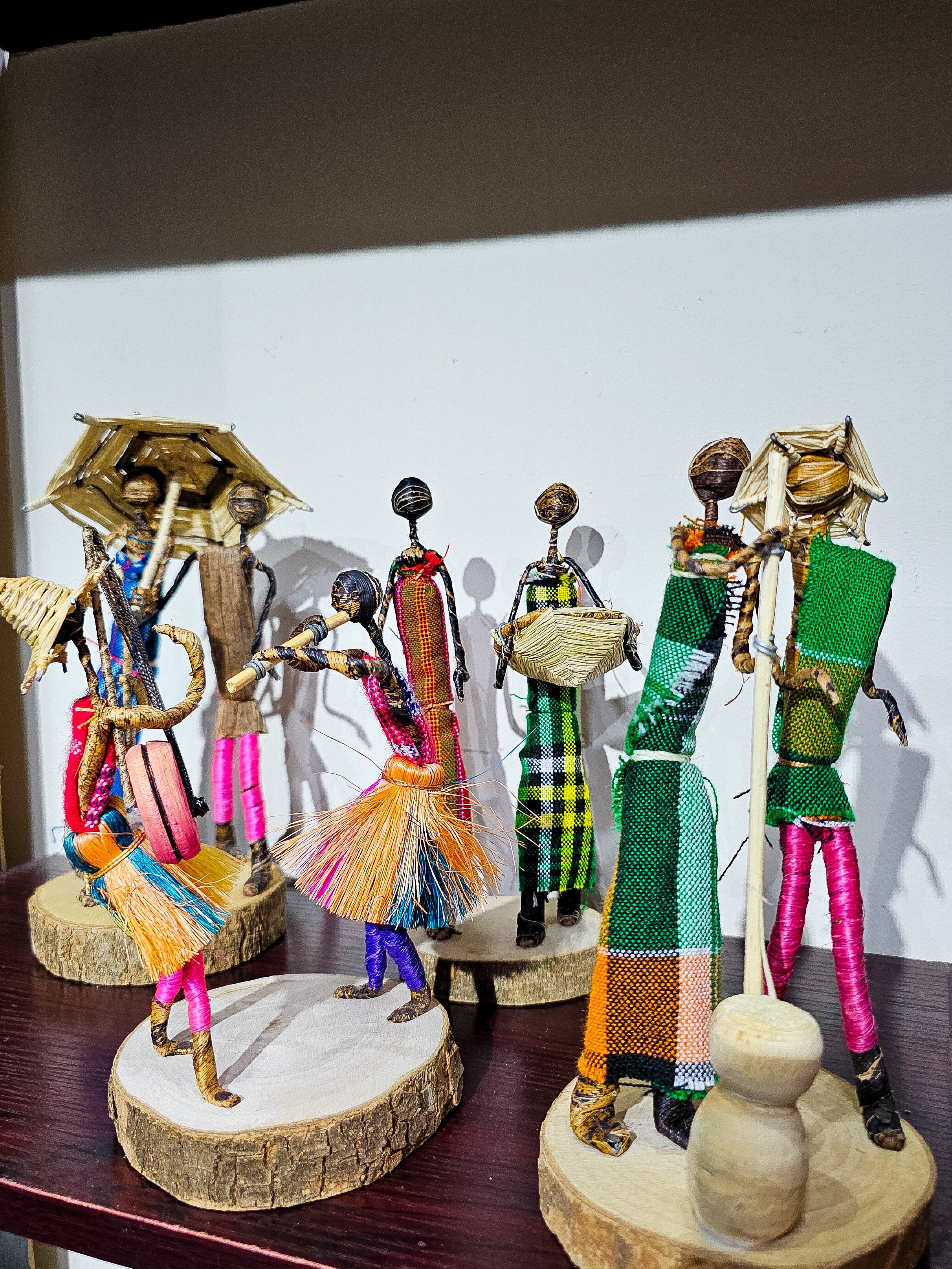 Banana Fibre Couple Statuette