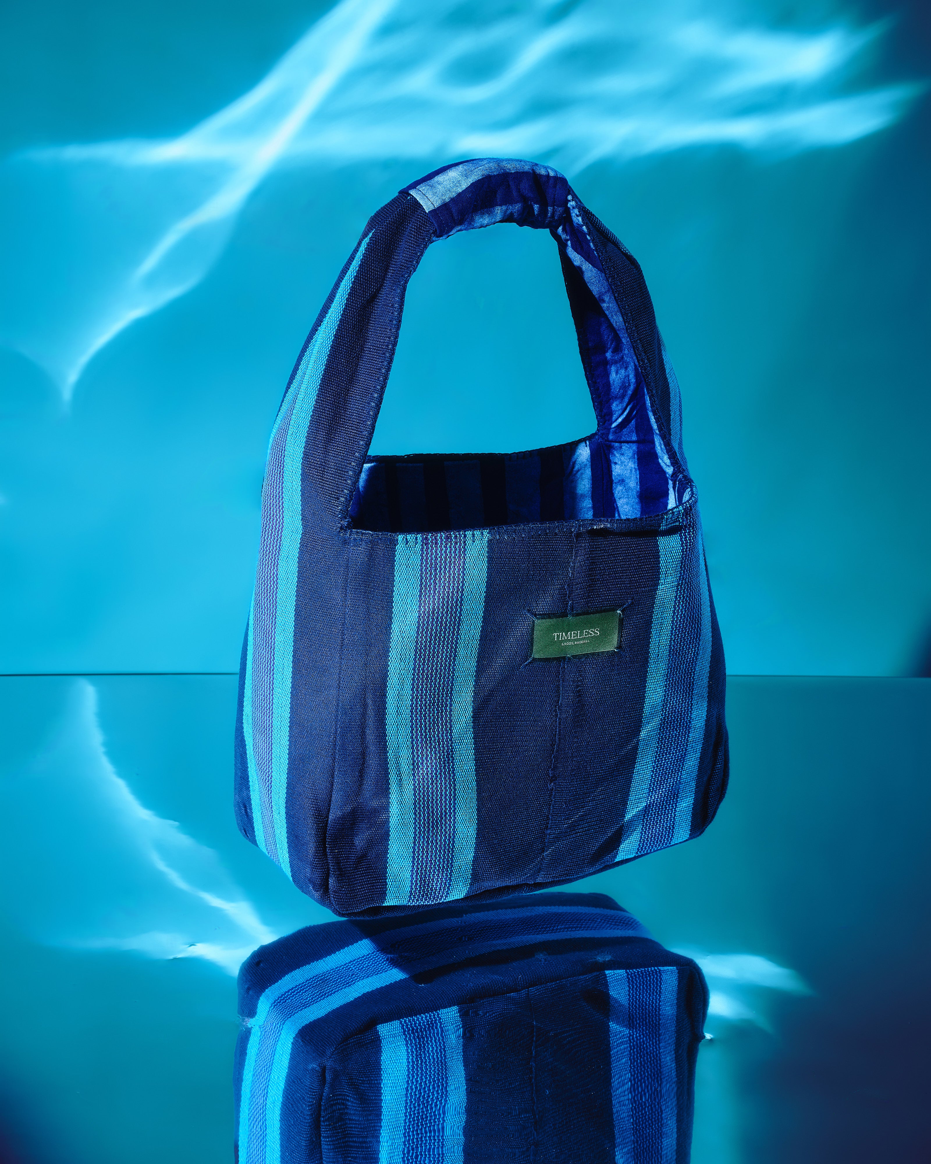 The Aso-Oke Bucket Bag — Bleu